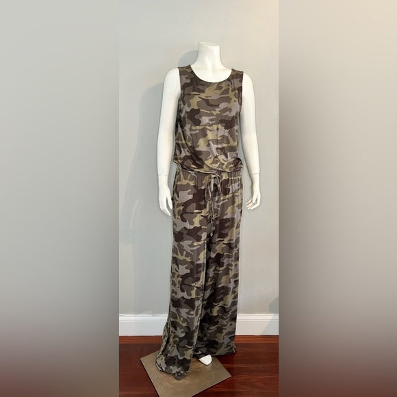 NWOT ZENANA Camo Wide Leg jumpsuit Size Large