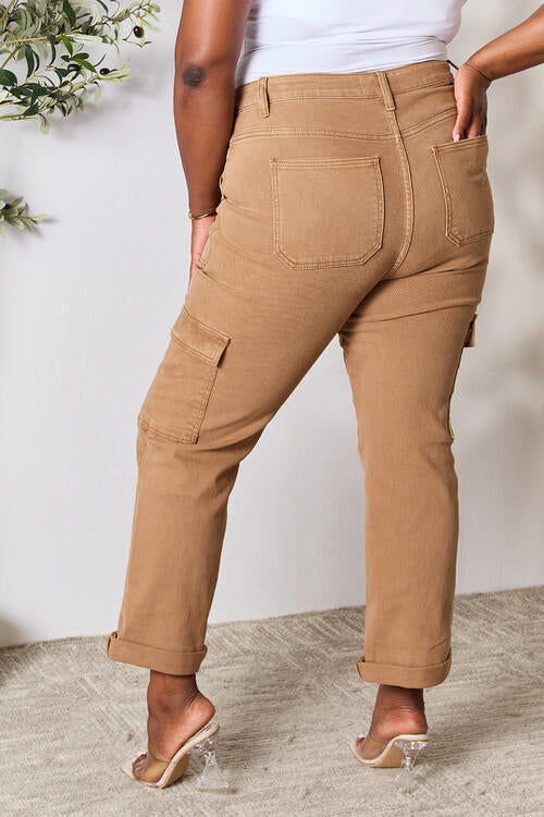 High Waist Straight Jeans with Pockets