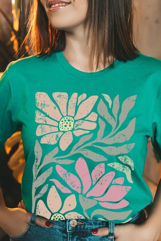 Botanical Pink Daisy Floral Graphic T Shirts